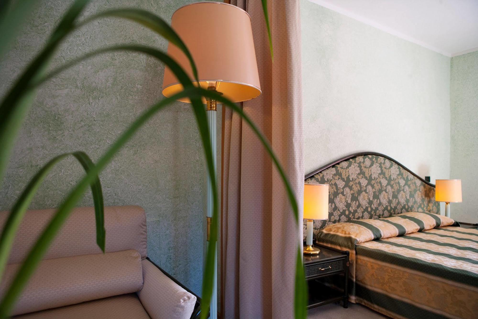 Swiss International Hotel Elba - Il Magnifico 马西亚娜马里纳 外观 照片