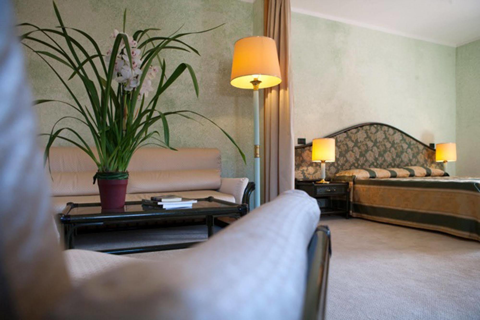 Swiss International Hotel Elba - Il Magnifico 马西亚娜马里纳 外观 照片